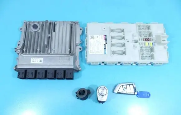 BMW 7 G11 G12 Engine control unit/module ECU 0281032893 IMPRK1260786