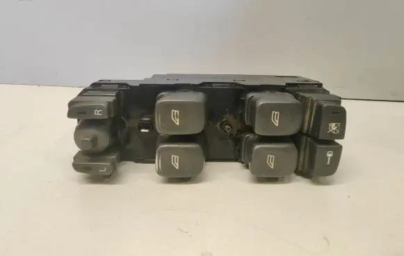 Volvo V70 Electric window control switch 30658116