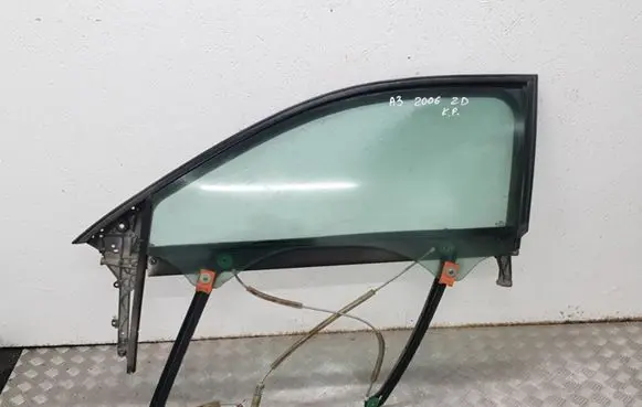Audi A3 S3 8P Front window lifting mechanism without motor