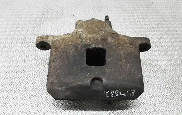 Chrysler Sebring (ST-22 - JR) Front brake caliper