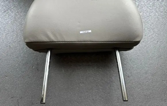 Nissan Patrol Y61 Rear seat headrest 86400VC780
