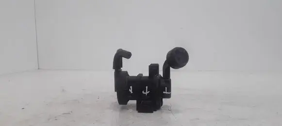 Opel Zafira A Turbo solenoid valve Q09128022