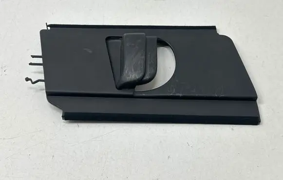 (B) pillar trim (top)
