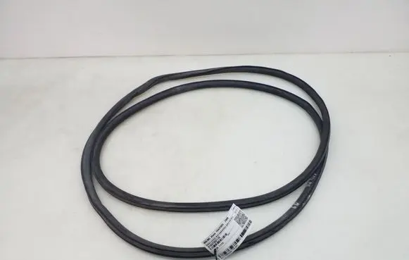 Mercedes-Benz ML W164 Rubber seal rear door A1647302178