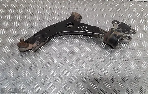 Ford Focus Front lower control arm/wishbone BV613A262AAA