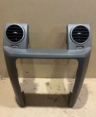 Land Rover Discovery 3 - LR3 Radio/GPS head unit trim 34182M FAE500012XXXF