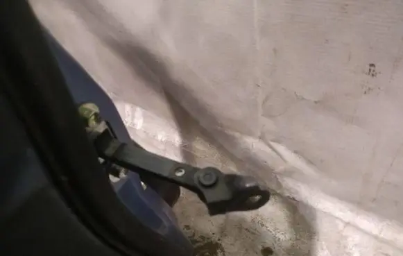 Honda Insight Front door check strap stopper 
