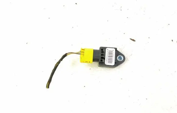 Mercedes-Benz A W169 Airbag deployment crash/impact sensor 1698210451 1698202226