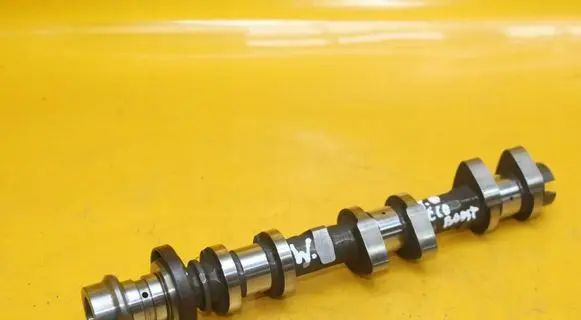 Ford Focus Camshaft 6A268