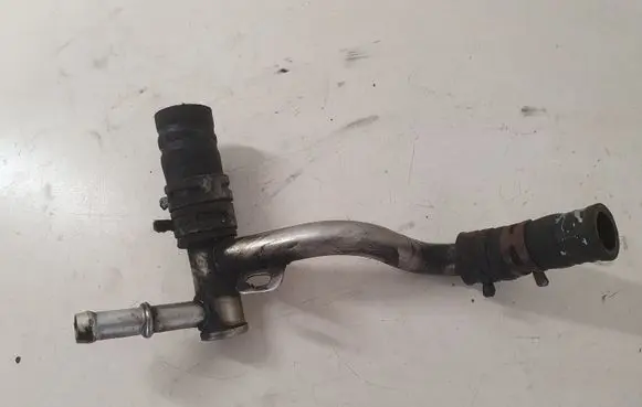 Suzuki Grand Vitara II Engine coolant pipe/hose