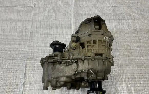 Jeep Wrangler Gearbox transfer box case 68240450AC