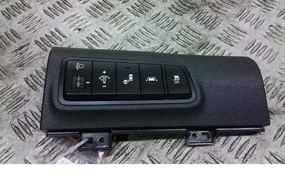 Hyundai Tucson JM Other switches/knobs/shifts 93700-D7360
