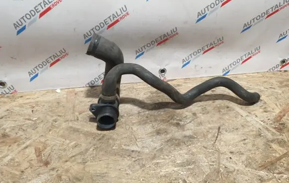 BMW 4 F32 F33 Engine coolant pipe/hose 7639998 11537639998