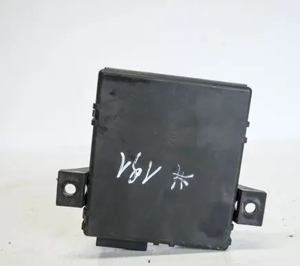 Audi A6 S6 C6 4F Gateway control module 4F0907468K