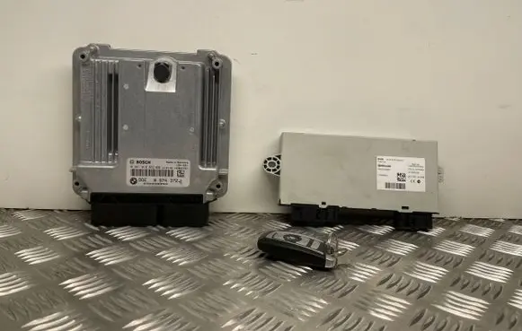 Engine ECU kit and lock set