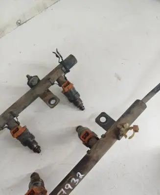 Chrysler Voyager Fuel main line pipe 