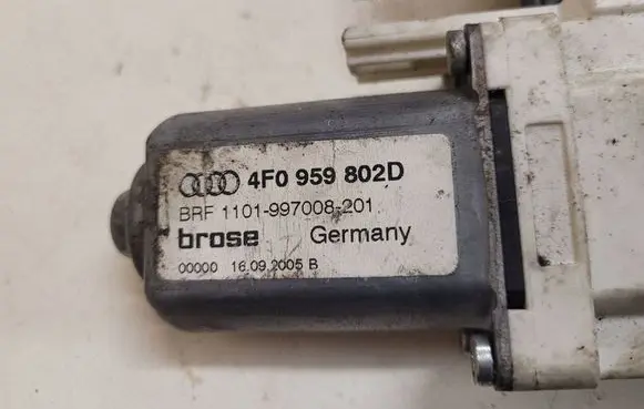 Audi A6 S6 C6 4F Front door window regulator motor 4F0959802D 1101997008201