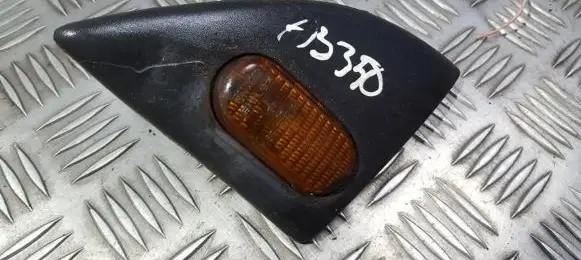 Renault Espace III Front fender indicator light 13910020