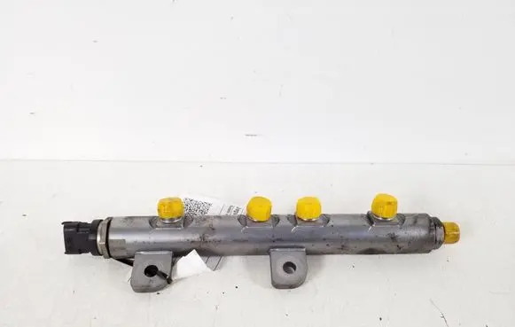 Jaguar XF X250 Fuel main line pipe
