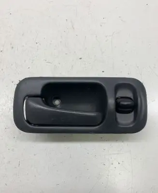 Honda CR-V Rear door interior handle