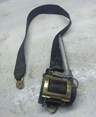 Audi A4 S4 B5 8D Front seatbelt