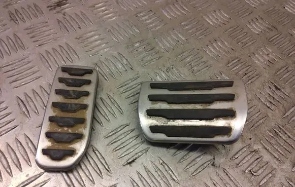 Land Rover Evoque I Accelerator throttle pedal BJ3M9B870AD