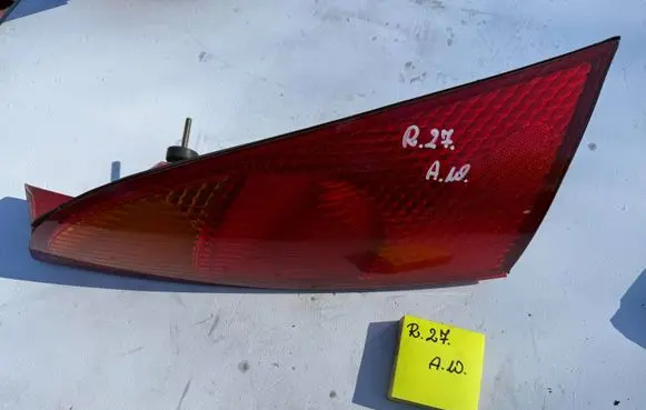 Ford Focus Rear/tail lights XS4X13405AE 98AG13405AF