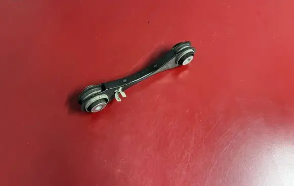 BMW X3 G01 Rear control arm 6871005