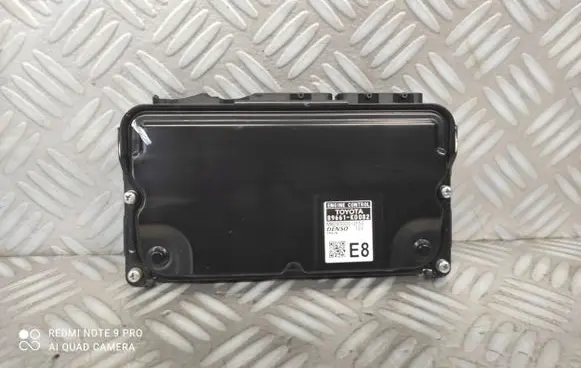 Toyota Yaris Engine control unit/module MB283000