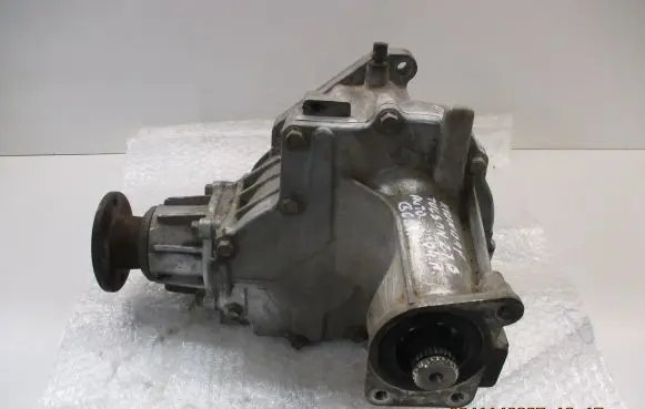 Hyundai Tucson JM Gearbox transfer box case JMTF G6BA