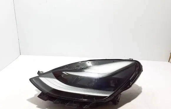 Tesla Model 3 Headlight/headlamp 151495220E
