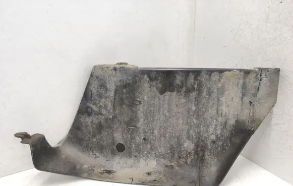 Volkswagen Golf III Front tow hook cap/cover 1H0825254 1H0825250