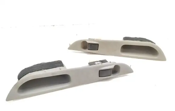 Nissan Almera Tino Electric window control switch 82960BU700