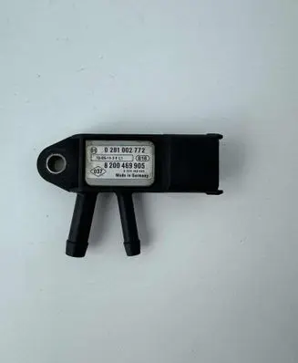 Nissan Qashqai Exhaust gas pressure sensor 0281002772 8200469905