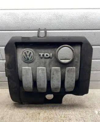 Volkswagen PASSAT B6 Engine cover (trim) 03G103925BL