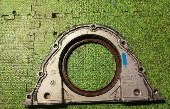 BMW X5M E70 other engine part 7555216