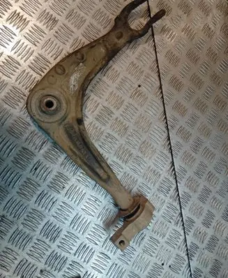 Peugeot 407 Front lower control arm/wishbone 462D