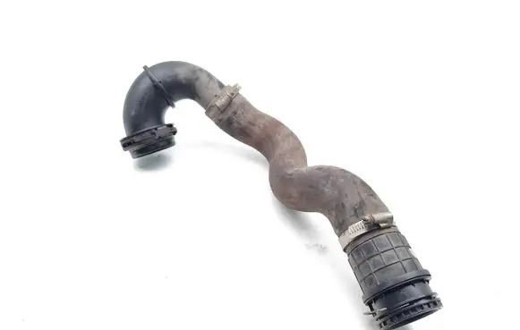 Intercooler hose/pipe