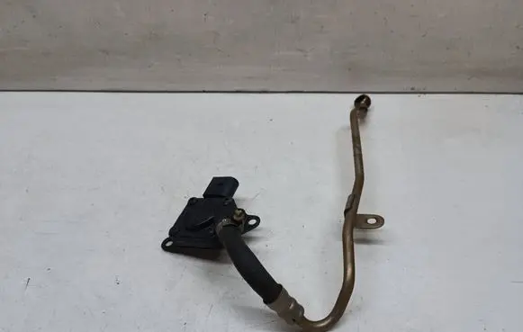 BMW 1 E81 E87 Exhaust gas pressure sensor 7808013