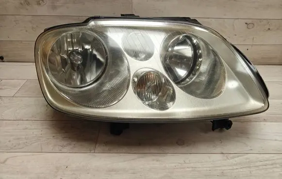 Volkswagen Touran I Headlight/headlamp 0301205202 1T0941006D