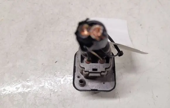 Toyota Yaris Glow plug pre-heat relay 2861067010 1567000671