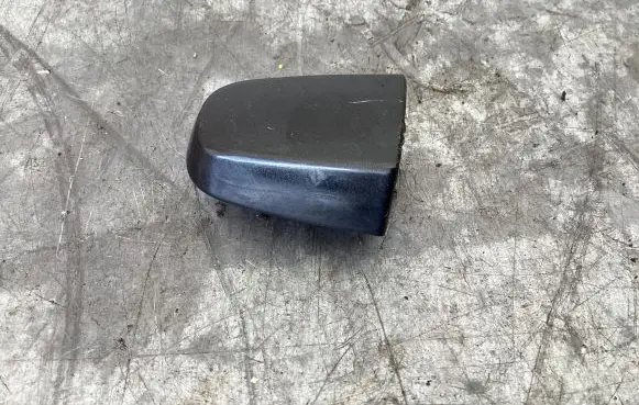 Toyota Avensis T250 Front door handle cover 