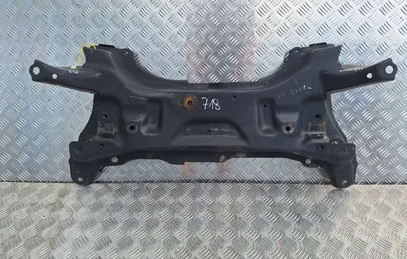 Toyota Yaris Front subframe S27725718