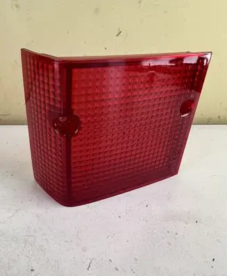Nissan Patrol 160 Tail light lenses 7R01304 22023508A
