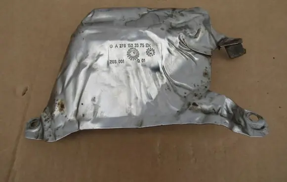 Mercedes-Benz S W222 Heat shield in engine bay A2781500175