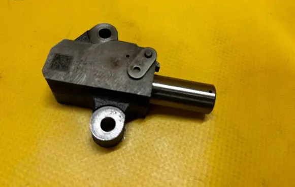 Dacia Jogger Timing belt/chain tensioner 130704396R