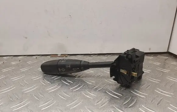 Mercedes-Benz CLS C219 Indicator stalk A1715400144 A1715402245