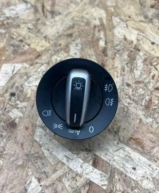 Volkswagen PASSAT B7 Light switch 3C8941431A