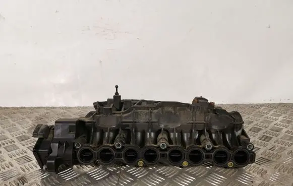 KIA Sorento Intake manifold