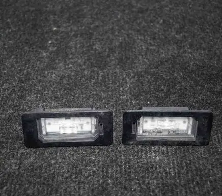 BMW 5 G30 G31 Number plate light 7410302